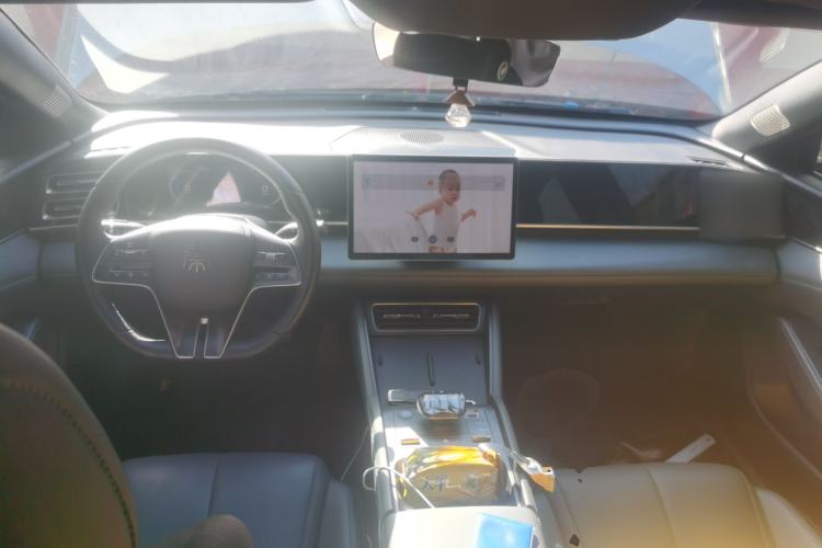 Used BYD Qin L 2024 DM-i 80KM Beyond Model Center Console