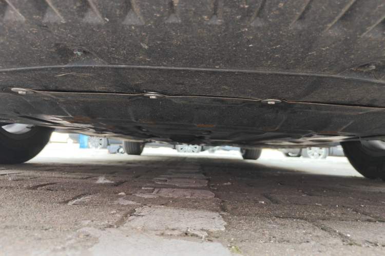 Used BYD Qin L 2024 DM-i 80KM Leading Model Chassis Front