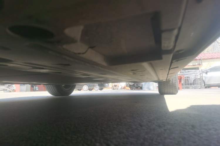 Used BYD Qin L 2024 DM-i 80KM Beyond Model Chassis Front Left