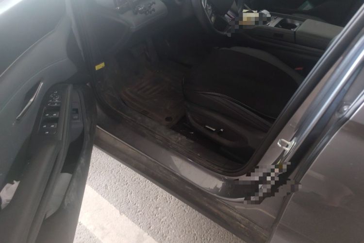 Used BYD Qin L 2024 DM-i 120KM Beyond Model Driver Seat