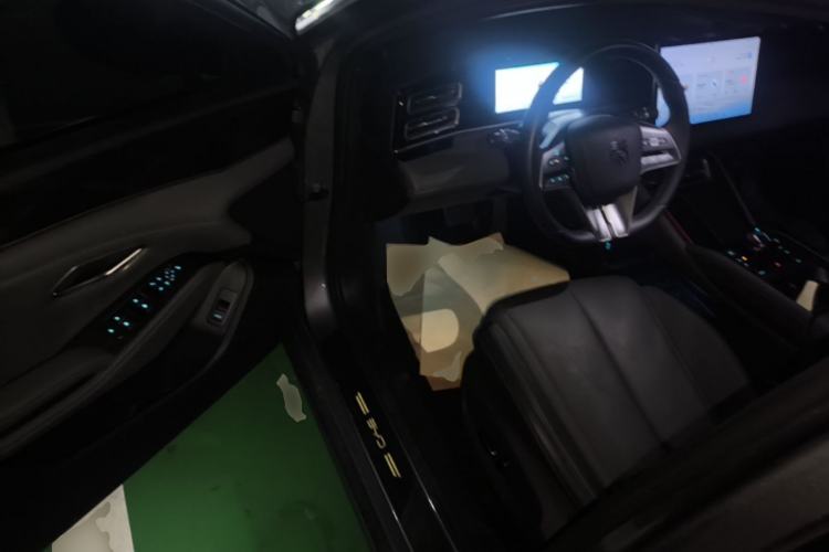 Used BYD Qin L 2024 DM-i 120KM Beyond Model Driver Seat