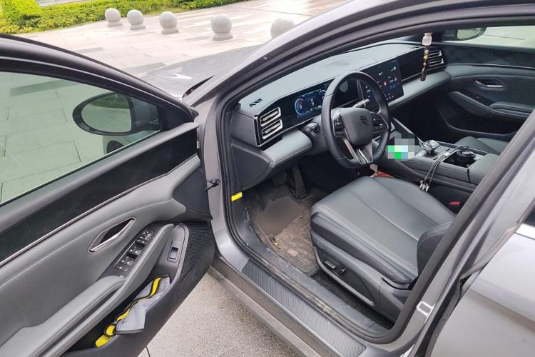 Used BYD Qin L 2024 DM-i 80KM Beyond Model Driver Seat