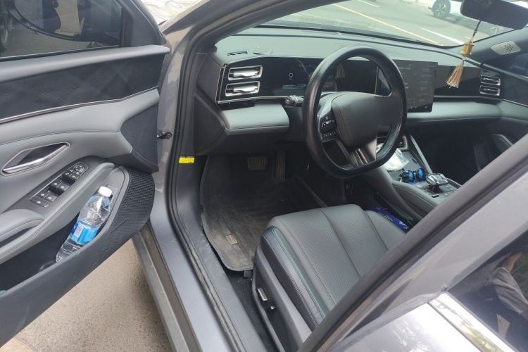 Used BYD Qin L 2024 DM-i 80KM Beyond Model Driver Seat