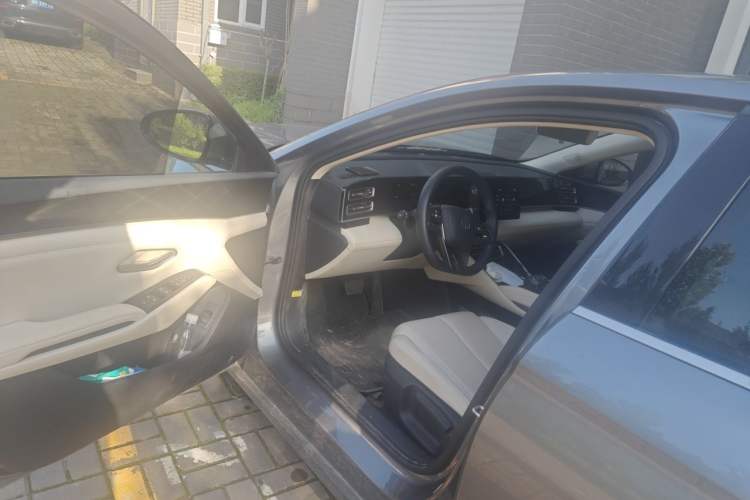 Used BYD Qin L 2024 DM-i 80KM Leading Model Driver Seat