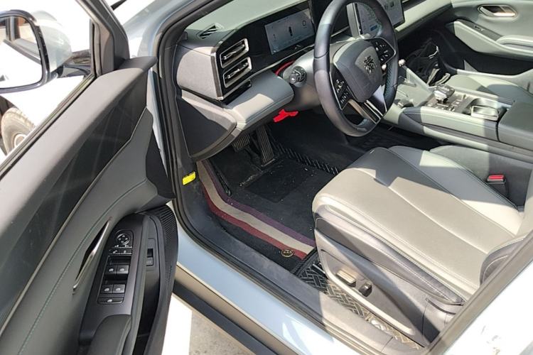 Used BYD Qin L 2024 DM-i 120KM Leading Model Driver Seat