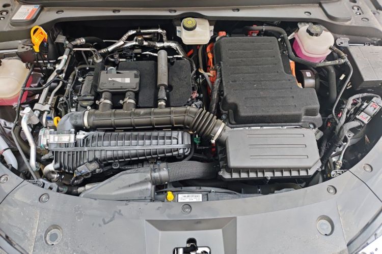 Used BYD Qin L 2024 DM-i 80KM Beyond Model Engine Bay