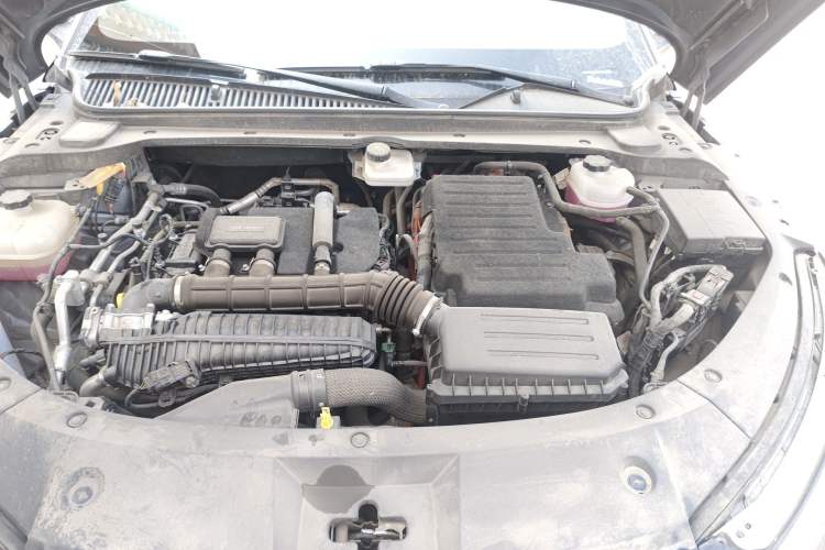 Used BYD Qin L 2024 DM-i 80KM Beyond Model Engine Bay