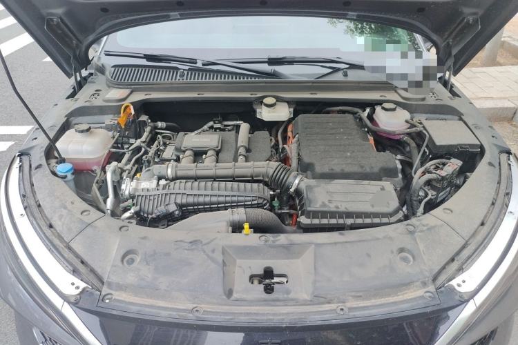 Used BYD Qin L 2024 DM-i 80KM Beyond Model Engine Bay