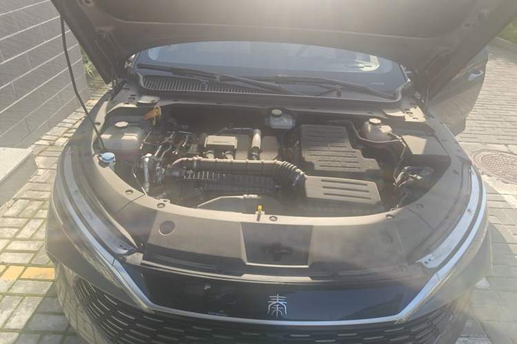 Used BYD Qin L 2024 DM-i 80KM Leading Model Engine Bay