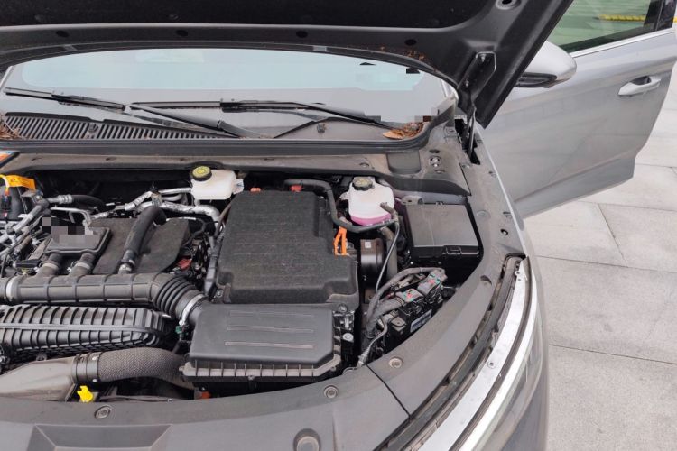 Used BYD Qin L 2024 DM-i 80KM Beyond Model Engine Bay Left
