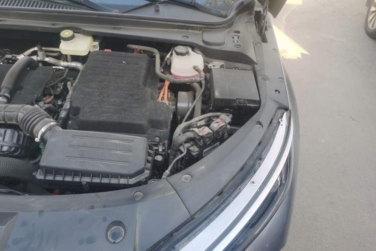 Used BYD Qin L 2024 DM-i 80KM Beyond Model Engine Bay Left
