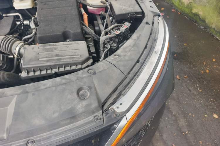 Used BYD Qin L 2024 DM-i 120KM Leading Model Engine Bay Left