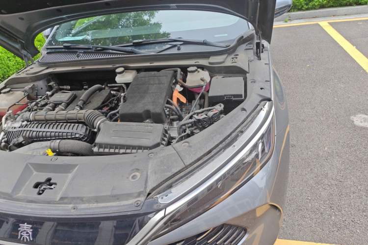 Used BYD Qin L 2024 DM-i 120KM Excellence Model Engine Bay Left