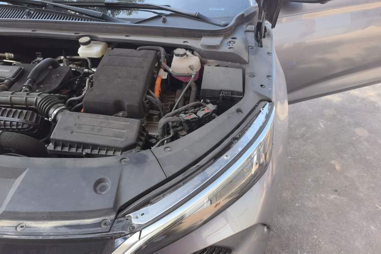 Used BYD Qin L 2024 DM-i 120KM Leading Model Engine Bay Left