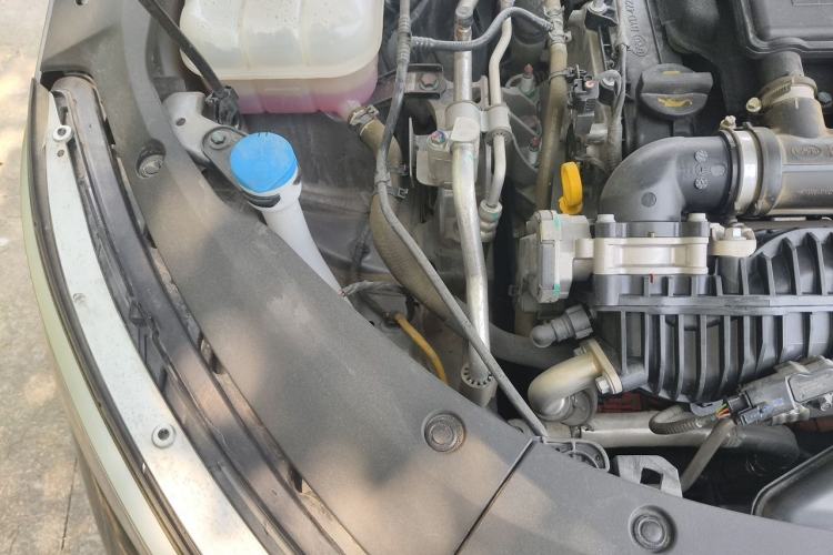 Used BYD Qin L 2024 DM-i 80KM Beyond Model Engine Bay Right