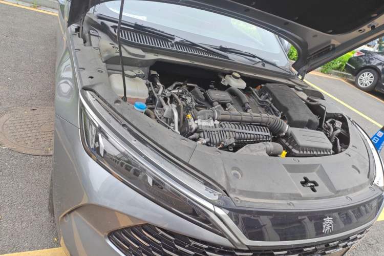 Used BYD Qin L 2024 DM-i 120KM Excellence Model Engine Bay Right