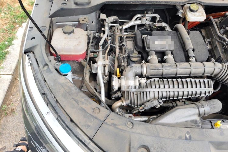 Used BYD Qin L 2024 DM-i 120KM Beyond Model Engine Bay Right