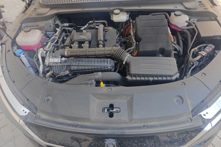 Used BYD Qin L 2024 DM-i 120KM Leading Model Engine Bay