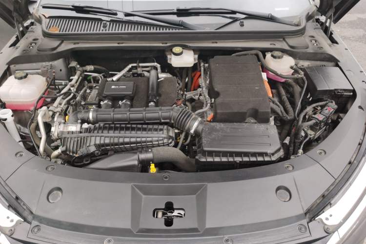 Used BYD Qin L 2024 DM-i 120KM Beyond Model Engine Bay