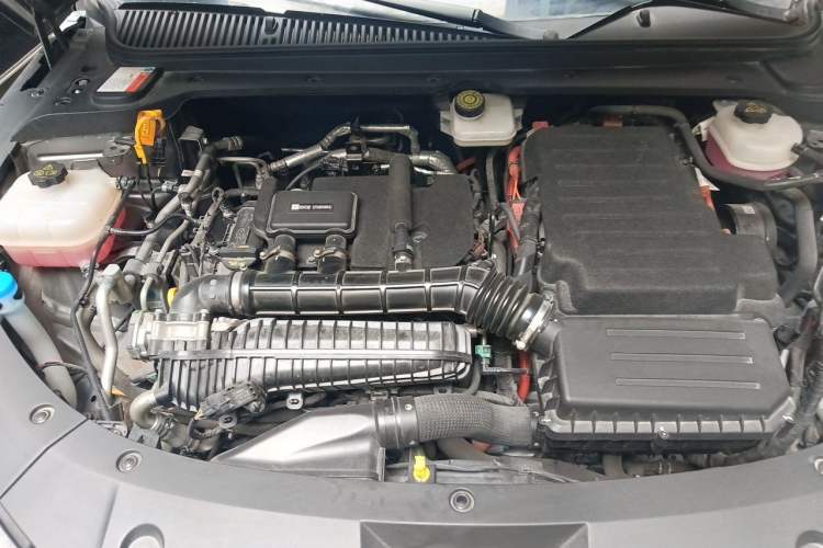 Used BYD Qin L 2024 DM-i 80KM Beyond Model Engine Bay