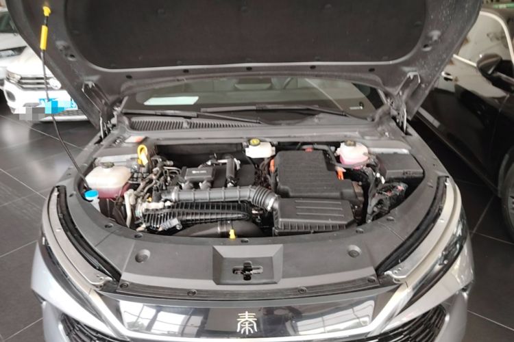 Used BYD Qin L 2024 DM-i 80KM Leading Model Engine Bay