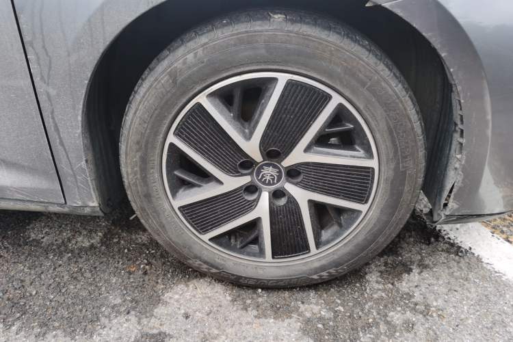 Used BYD Qin L 2024 DM-i 120KM Beyond Model Exterior 1
