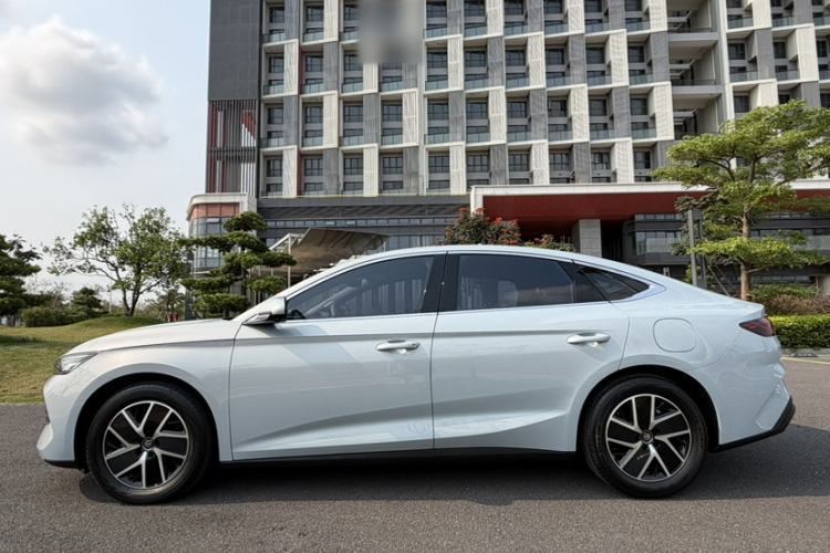Used BYD Qin L 2024 DM-i 120KM Leading Model Exterior 5