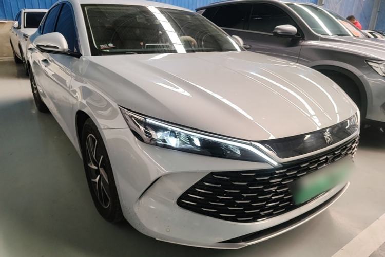 Used BYD Qin L 2024 DM-i 80KM Beyond Model Front Right 45 Deg