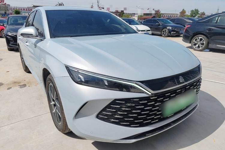 Used BYD Qin L 2024 DM-i 120KM Leading Model Front Right 45 Deg
