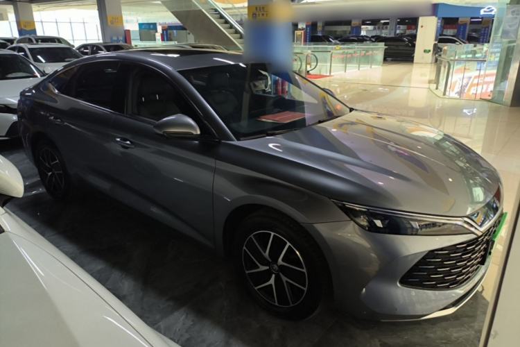 Used BYD Qin L 2024 DM-i 120KM Leading Model Front Right 45 Deg