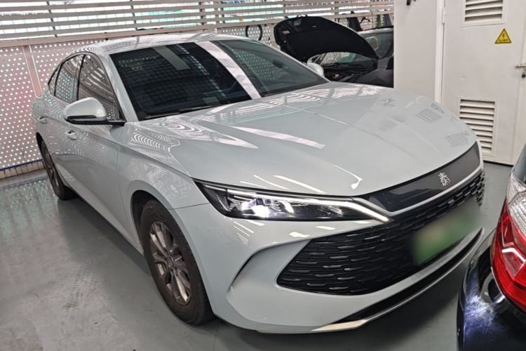 Used BYD Qin L 2024 DM-i 80KM Leading Model Front Right 45 Deg