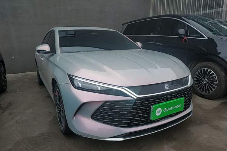 Used BYD Qin L 2024 DM-i 120KM Excellence Model Front Right 45 Deg