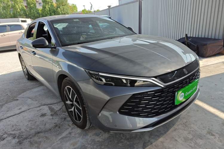 Used BYD Qin L 2024 DM-i 80KM Beyond Model Front Right 45 Deg