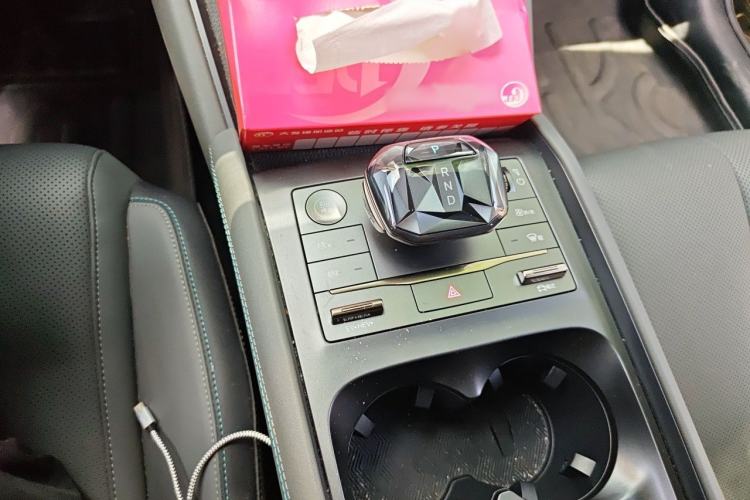 Used BYD Qin L 2024 DM-i 80KM Beyond Model Gear Lever