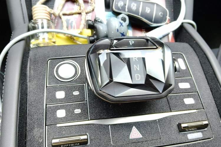 Used BYD Qin L 2024 DM-i 120KM Leading Model Gear Lever