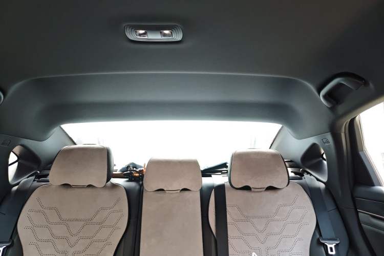 Used BYD Qin L 2024 DM-i 80KM Leading Model Headliner