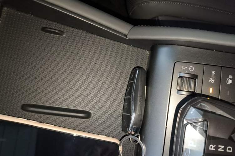 Used BYD Qin L 2024 DM-i 120KM Leading Model Interior 1