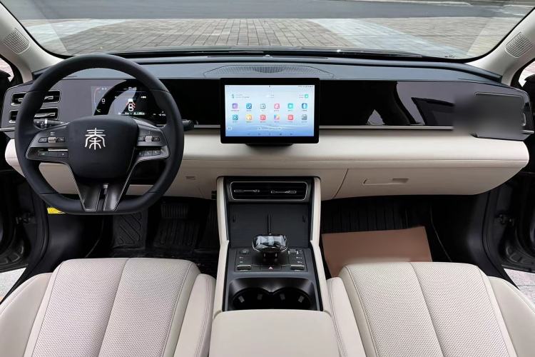 Used BYD Qin L 2024 DM-i 80KM Leading Model Interior 1