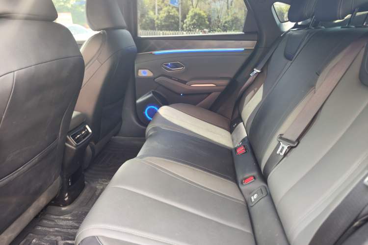 Used BYD Qin L 2024 DM-i 80KM Beyond Model Interior 2