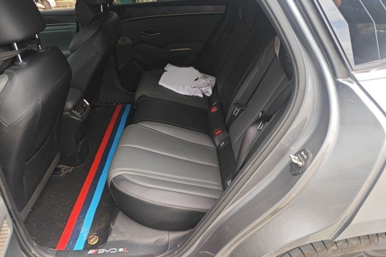 Used BYD Qin L 2024 DM-i 120KM Leading Model Interior 4