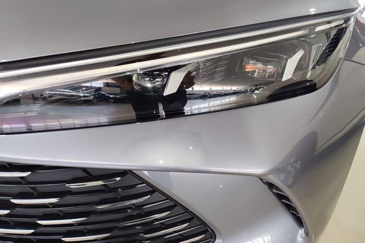 Used BYD Qin L 2024 DM-i 120KM Leading Model Left Front Headlight