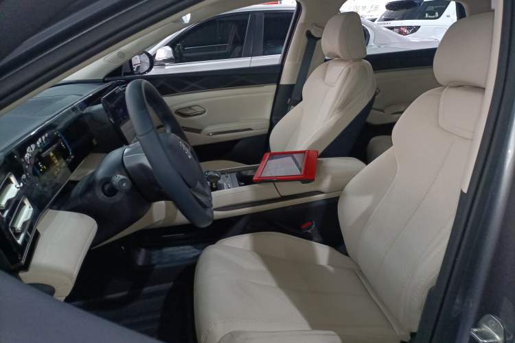 Used BYD Qin L 2024 DM-i 80KM Leading Model Left Front Seat