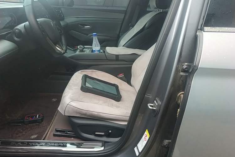 Used BYD Qin L 2024 DM-i 120KM Excellence Model Left Front Seat