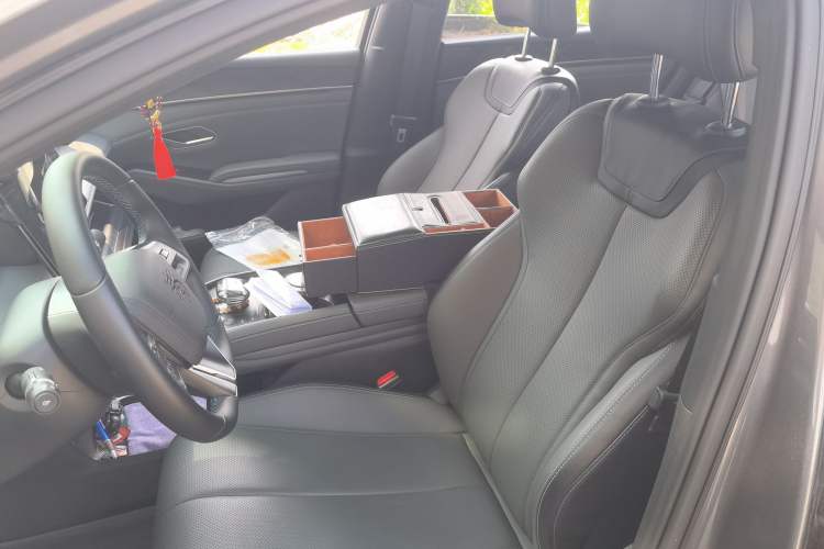 Used BYD Qin L 2024 DM-i 120KM Leading Model Left Front Seat