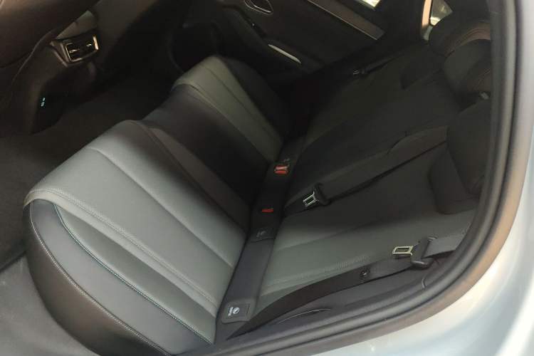 Used BYD Qin L 2024 DM-i 120KM Leading Model Left Rear Seat