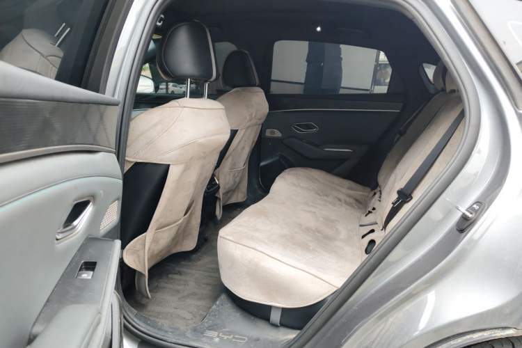 Used BYD Qin L 2024 DM-i 120KM Beyond Model Left Rear Seat