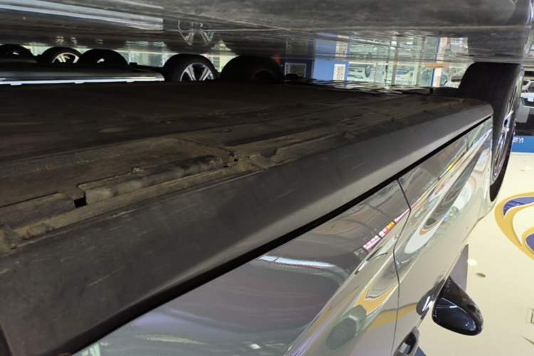 Used BYD Qin L 2024 DM-i 120KM Leading Model Left Side Sill