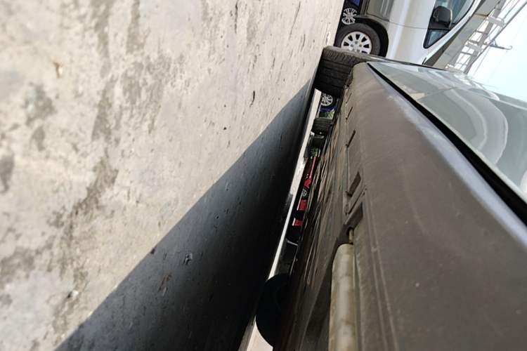 Used BYD Qin L 2024 DM-i 120KM Leading Model Left Side Sill