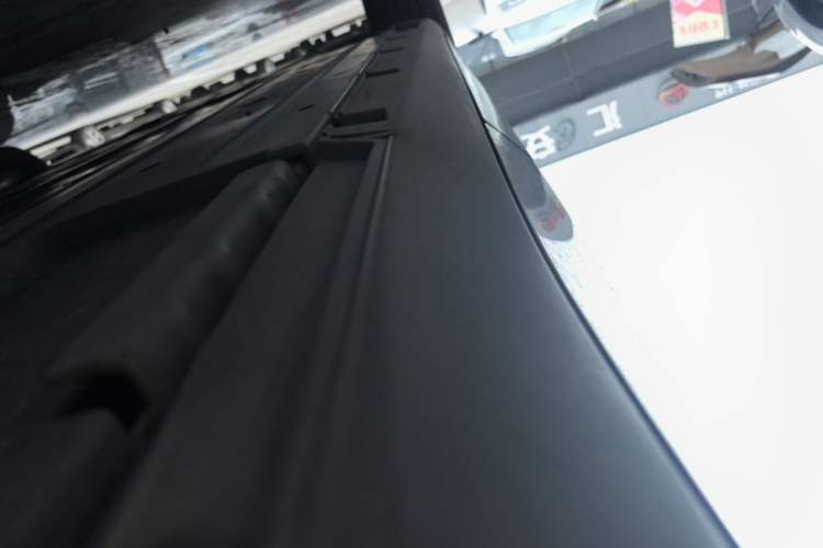 Used BYD Qin L 2024 DM-i 80KM Leading Model Left Side Sill