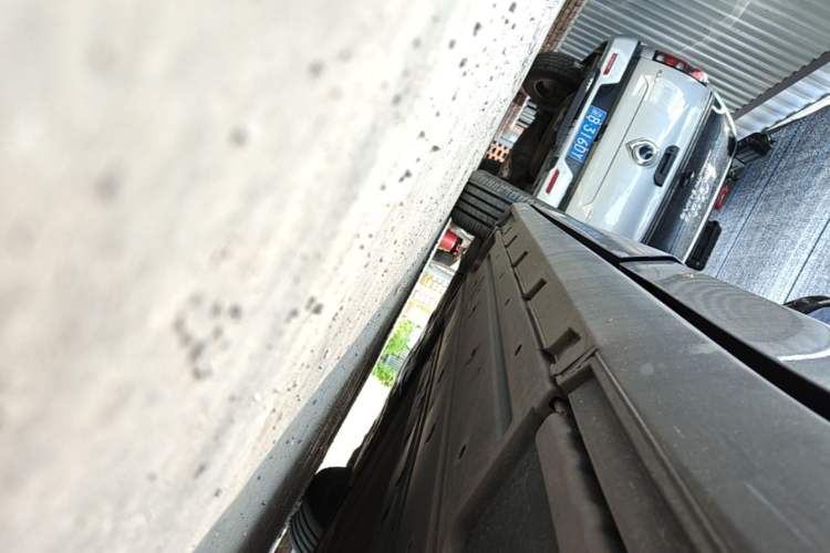 Used BYD Qin L 2024 DM-i 80KM Beyond Model Left Side Sill